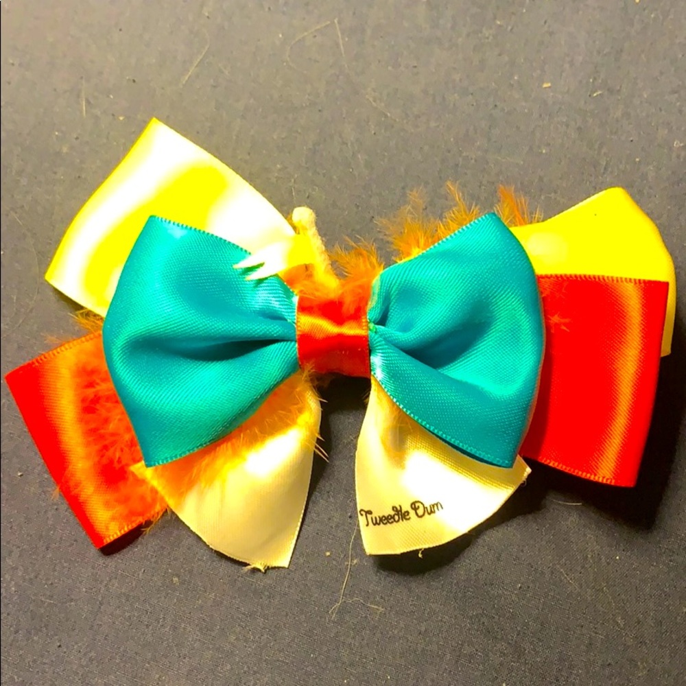 Tweedle Dum Hair Bow